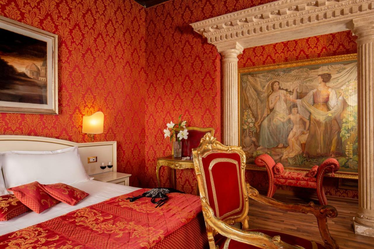 Residenza Canova Tadolini Luxury Rooms&Suites Roma Exterior foto